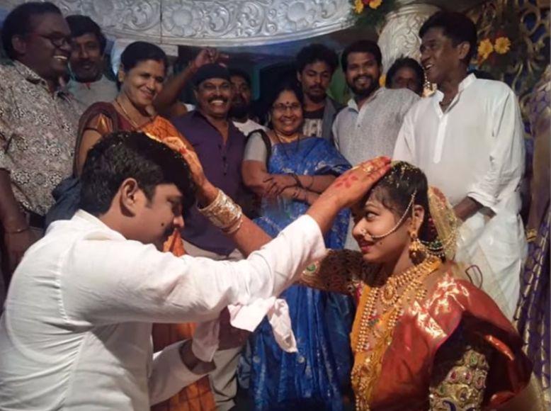 Jabardasth Comedian Dorababu Married Telugu Anchor Photos