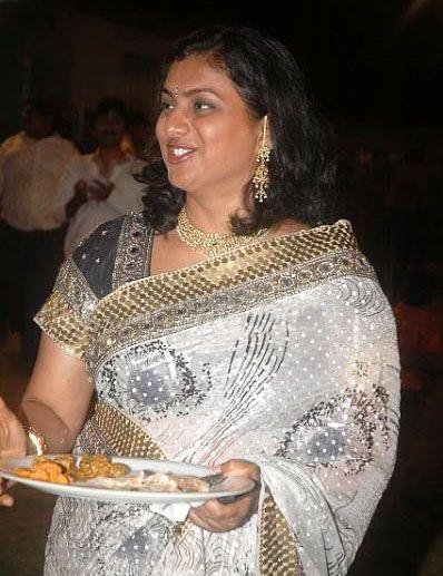 Jabardasth Roja Rare & Unseened Photo Collections