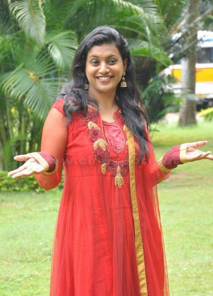 Jabardasth Roja Rare & Unseened Photo Collections