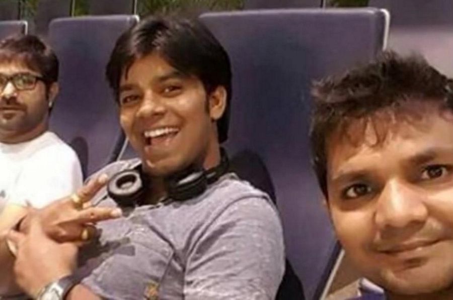 Jabardasth Stars with their Family Unseen Photos