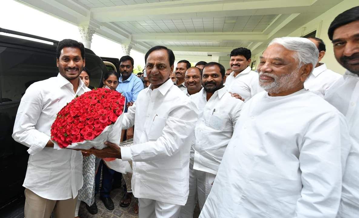 Jagan Mohan Reddy Meets KCR and KTR