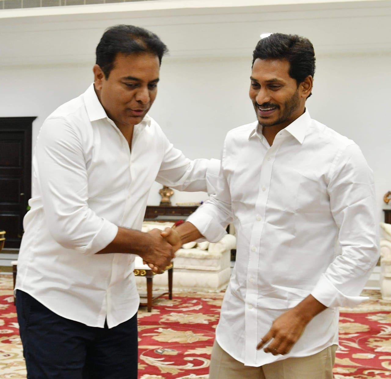 Jagan Mohan Reddy Meets KCR and KTR