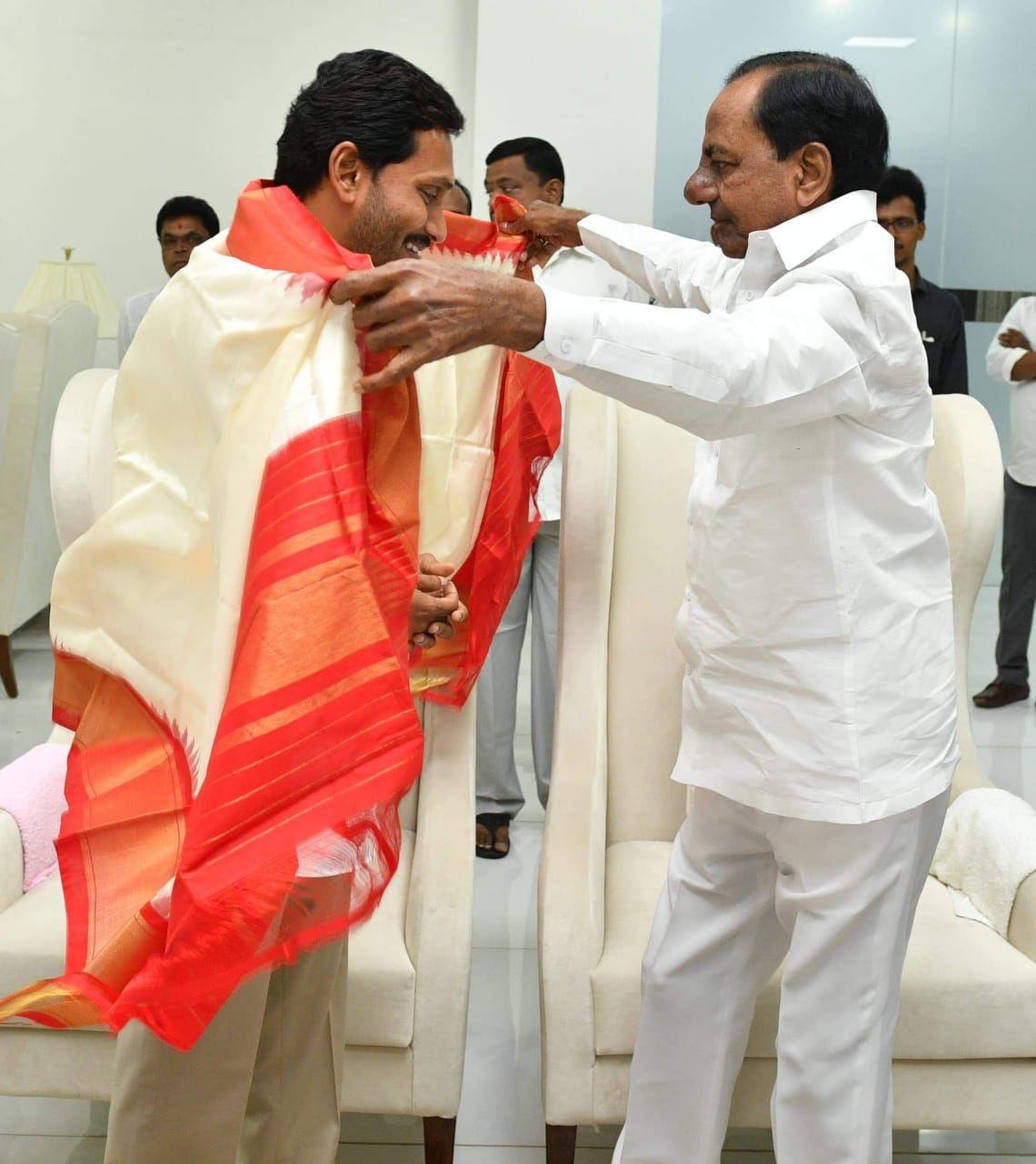 Jagan Mohan Reddy Meets KCR and KTR