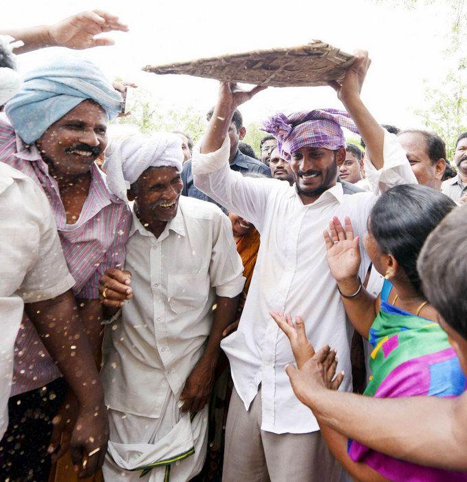 Jagan Praja Sankalpa Yatra Day 169 Photos