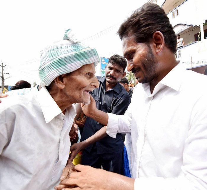 Jagan Praja Sankalpa Yatra Day 169 Photos