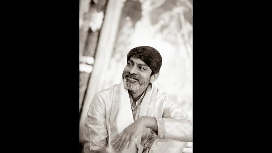 Jagapati Babu Family Unseen Collection