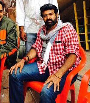 Jai Simha Movie on location Sets Leaked Photos