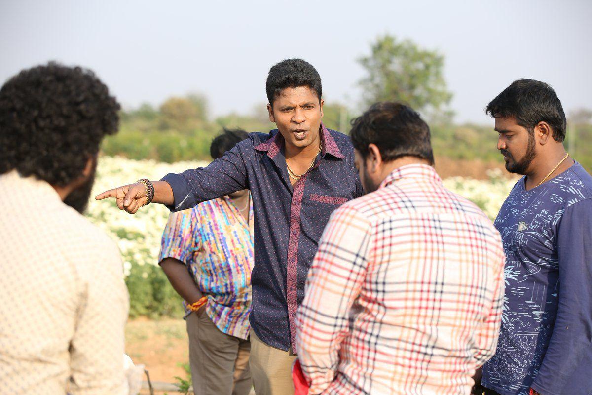 Jambalakidi Pamba Movie New Posters & Stills