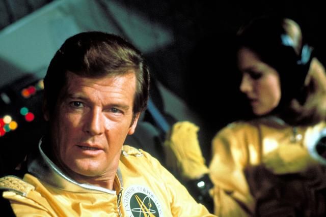 James Bond Heroes Collections