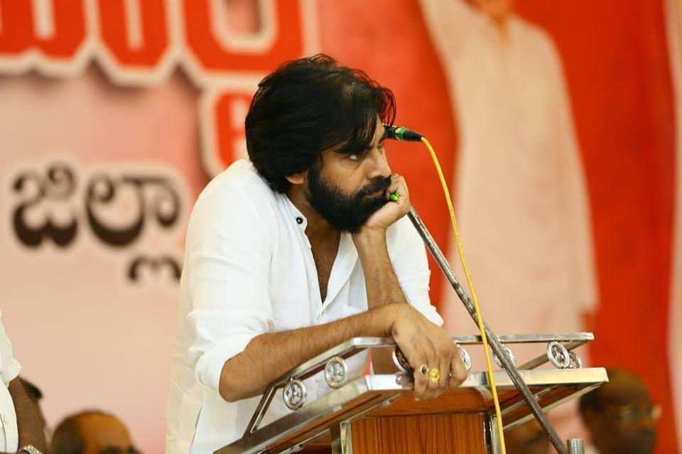 JanaSena Chief Pawan Kalyan Meeting with Lecturers & Chamber of Commerce Members