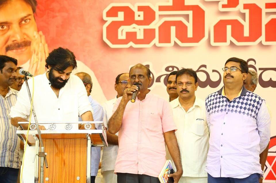 JanaSena Chief Pawan Kalyan Meeting with Lecturers & Chamber of Commerce Members