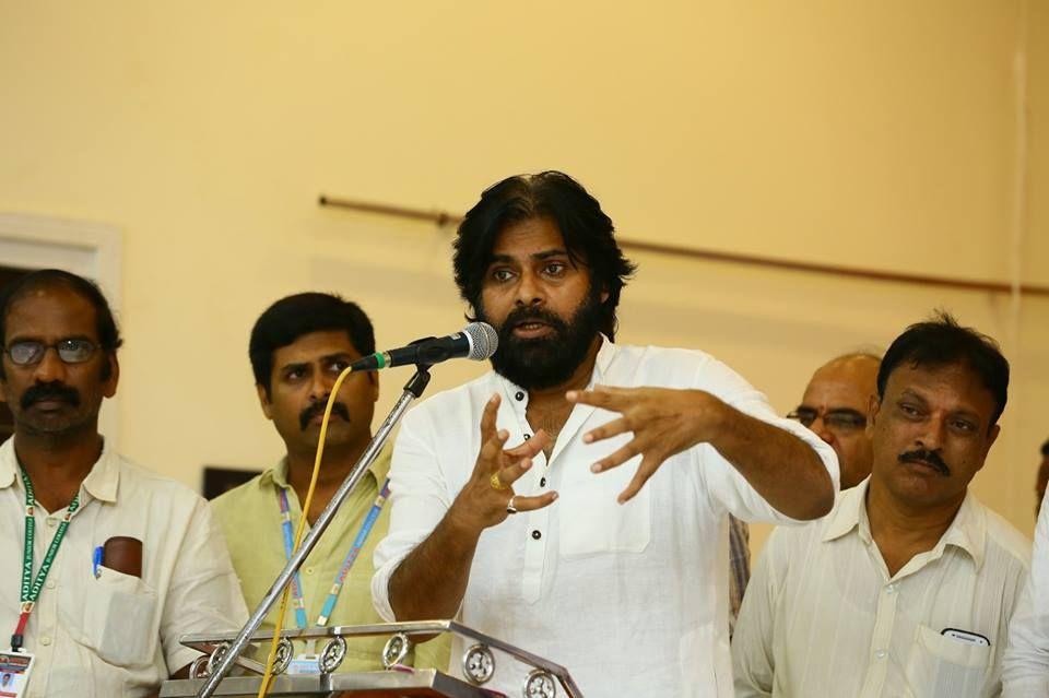 JanaSena Chief Pawan Kalyan Meeting with Lecturers & Chamber of Commerce Members