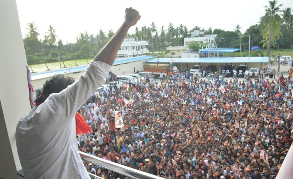 JanaSena Chief Pawan Kalyan Porata Yatra at Bhimavaram Photos