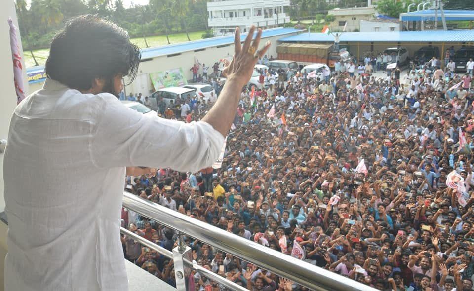 JanaSena Chief Pawan Kalyan Porata Yatra at Bhimavaram Photos