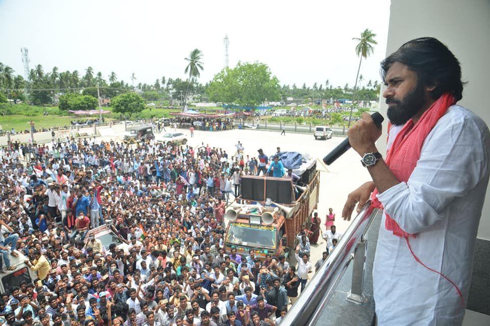 JanaSena Chief Pawan Kalyan Porata Yatra at Bhimavaram Photos