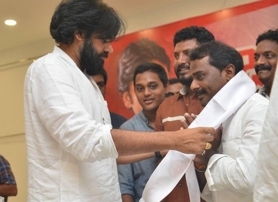 JanaSena Chief Pawan Kalyan Porata Yatra at Bhimavaram Photos
