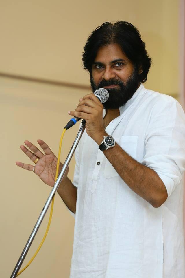 JanaSena Chief Pawan Kalyan Porata Yatra at Bhimavaram Photos