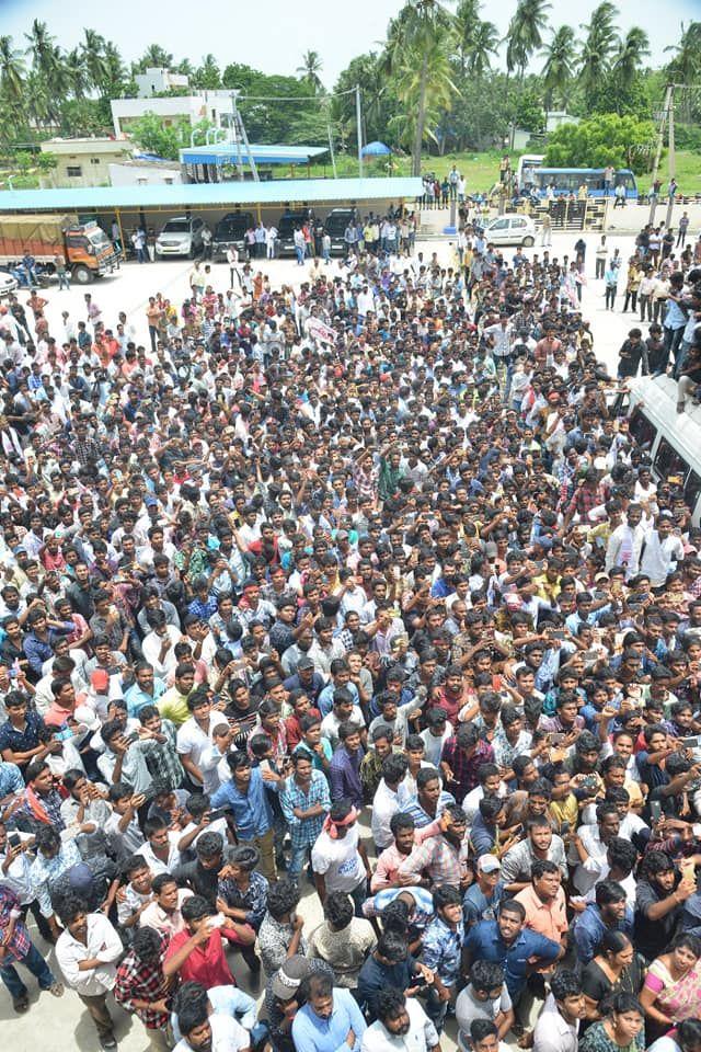 JanaSena Chief Pawan Kalyan Porata Yatra at Bhimavaram Photos