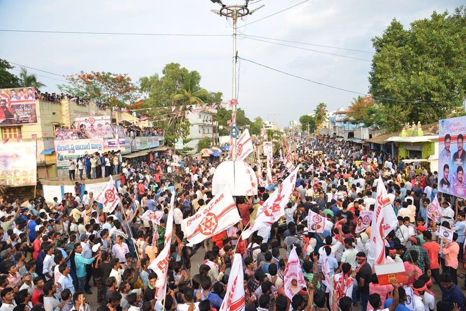 JanaSena Chief Pawan Kalyan at NARSIPATNAM Photos