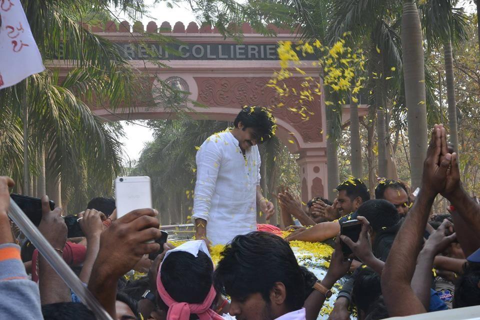 JanaSena Chief Pawan Kalyan rally from KothaGudem Khammam