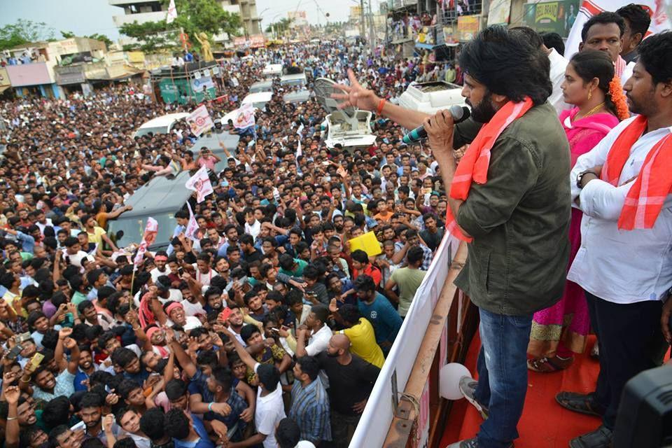 JanaSena Party Chief Pawan Kalyan Speech at Tekkali Photos