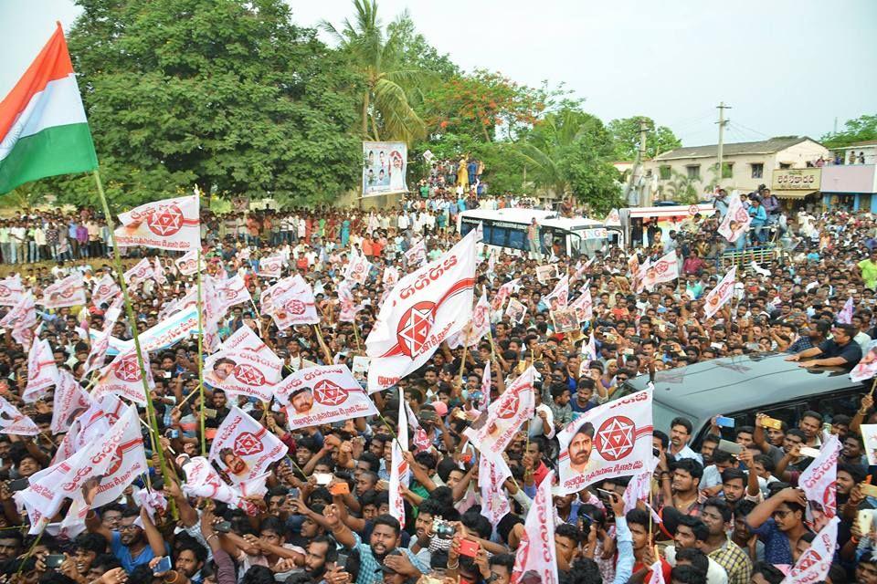 JanaSena Party Chief Pawan Kalyan Speech at Tekkali Photos