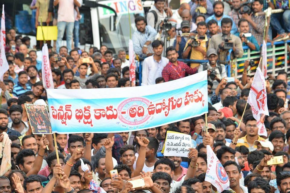 JanaSena Party Chief Pawan Kalyan Speech at Tekkali Photos