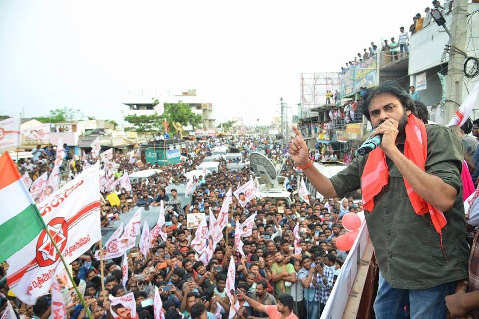 JanaSena Party Chief Pawan Kalyan Speech at Tekkali Photos