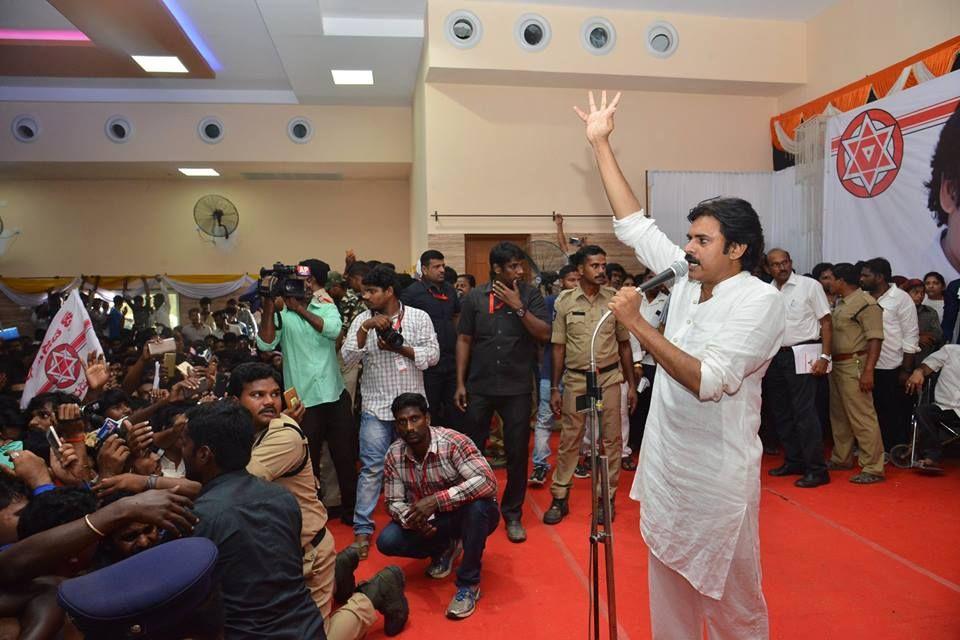 JanaSena Party Chief Pawan Kalyan at JanaSainiks Meeting - HINDUPUR