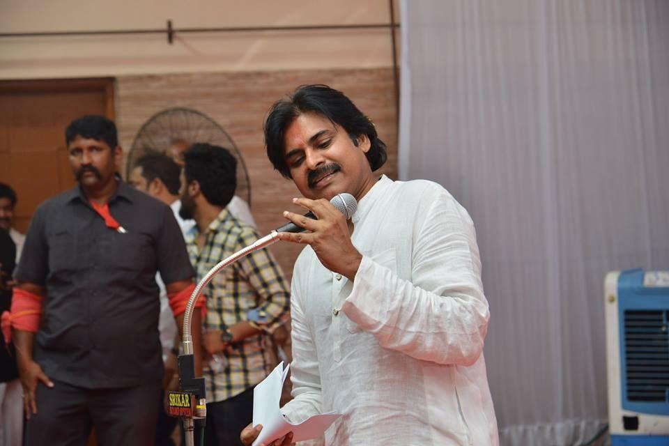 JanaSena Party Chief Pawan Kalyan at JanaSainiks Meeting - HINDUPUR