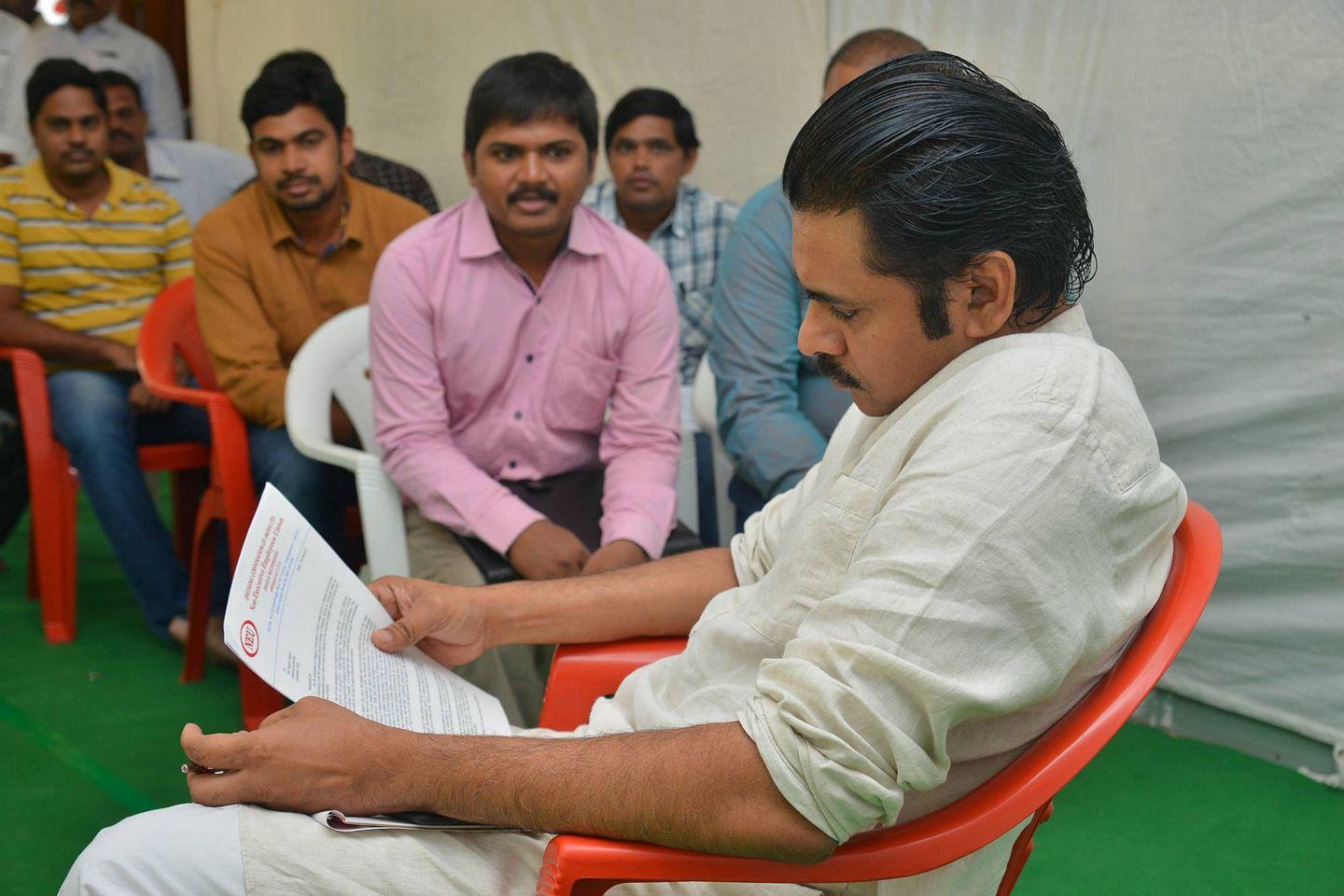 JanaSenaParty Opposing Dredging Corporation Of India Ltd Photos