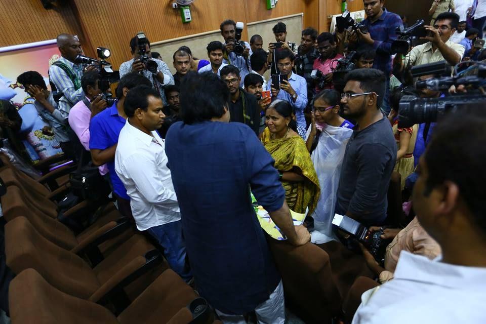 Janasena Chief Pawan Kalyan Tour at Ongole Photos