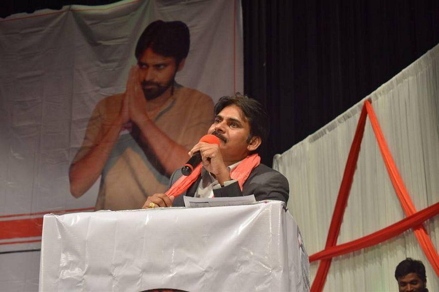 Janasena Pawan Kalyan Speech in Nashua Photos