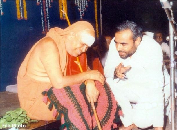 Jayendra Saraswati Shankaracharya Swamigal Unseen Photos