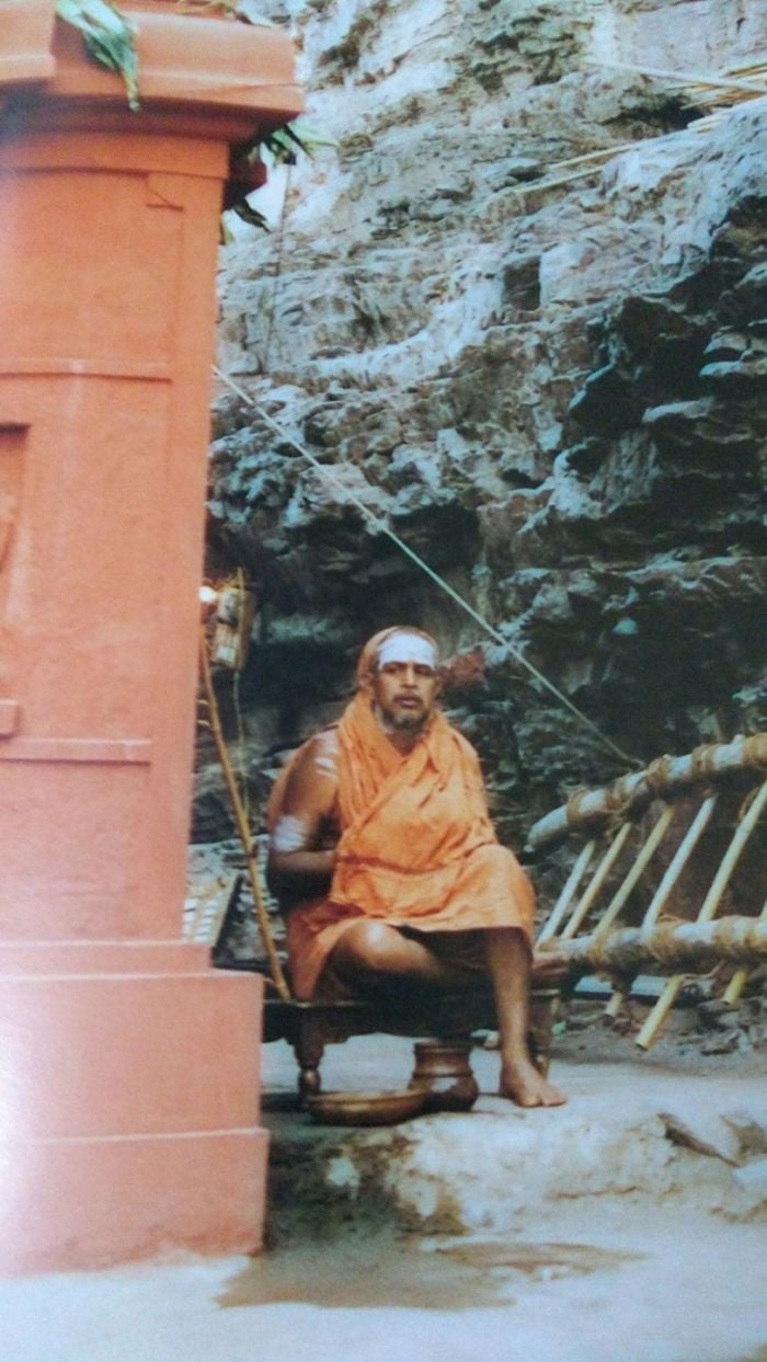 Jayendra Saraswati Shankaracharya Swamigal Unseen Photos