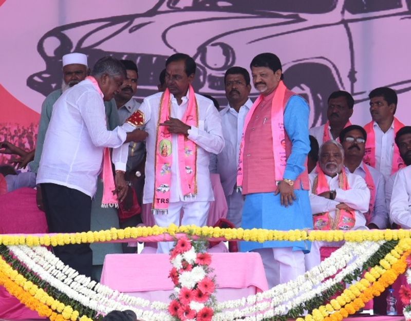 KCR at Gajwel Public Meeting Photos