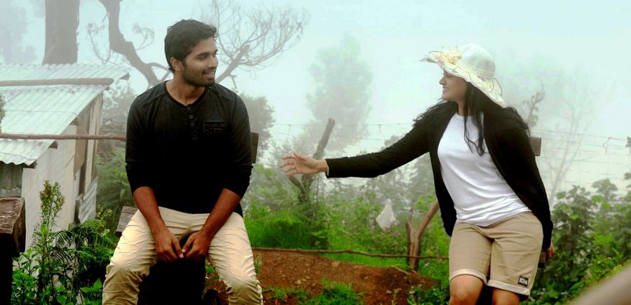 Kaadhale Vendam Saamy Movie Stills