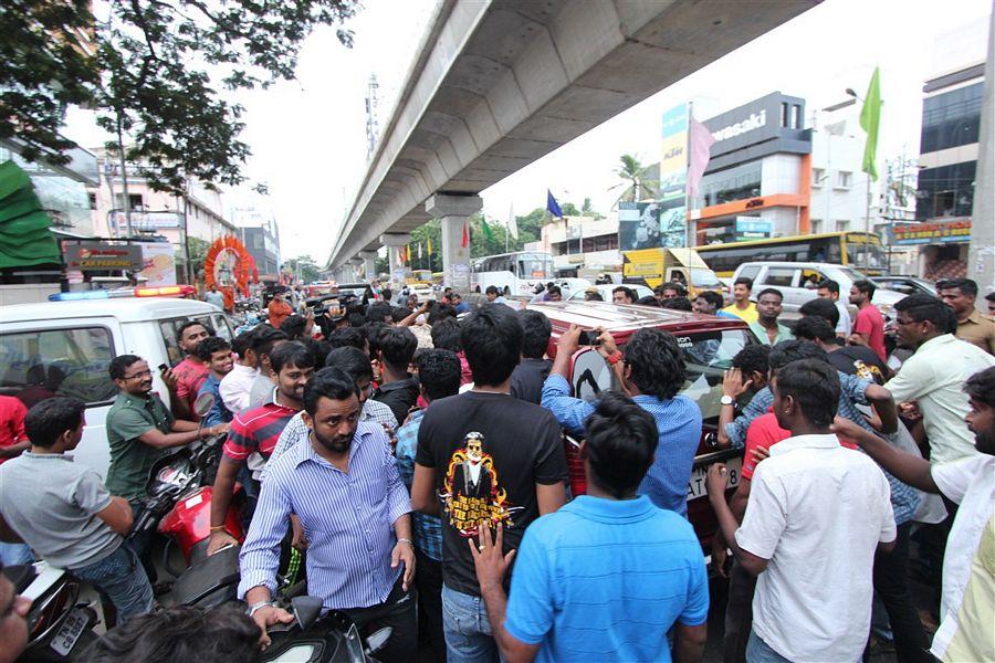 Kabali Fans Hungama At Theaters