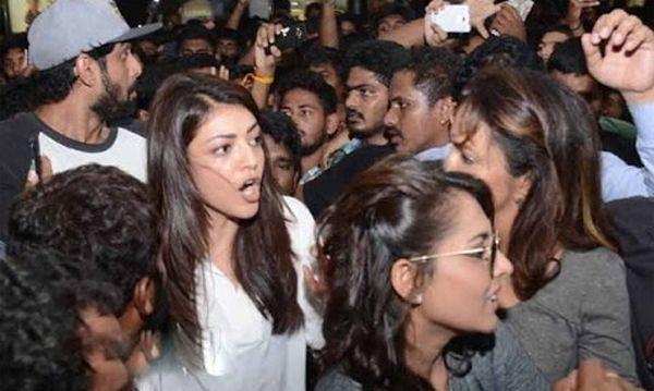 Kajal Agarwal Badly Harassed by Fans Photos