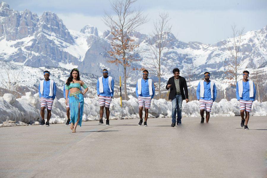 Kalyan Babu Katamarayudu Movie Latest Working Stills & Posters