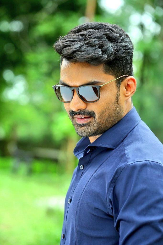 Kalyan Ram Photos: Latest HD Images, Pictures, Stills & Pics - Filmibeat