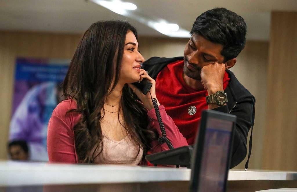 Kalyan Ram-Naa Nuvve Telugu Movie Stills