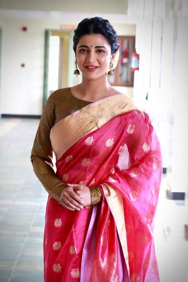 Kamal-Shruthi Hassan Latest Photos