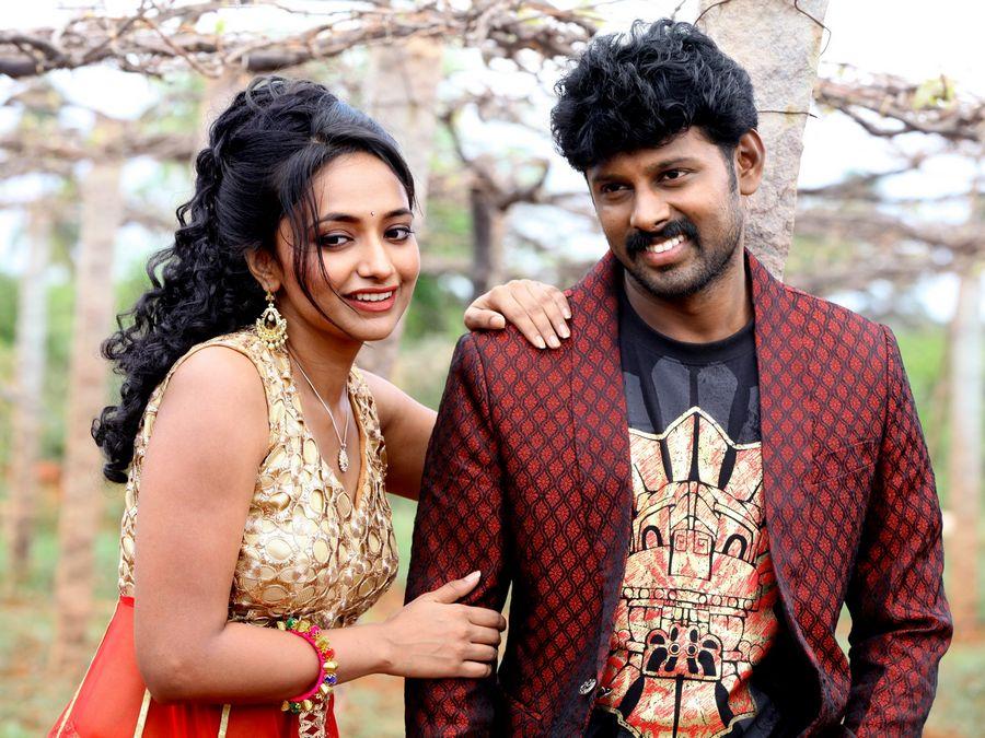 Kanavu Variyam Movie Latest Stills