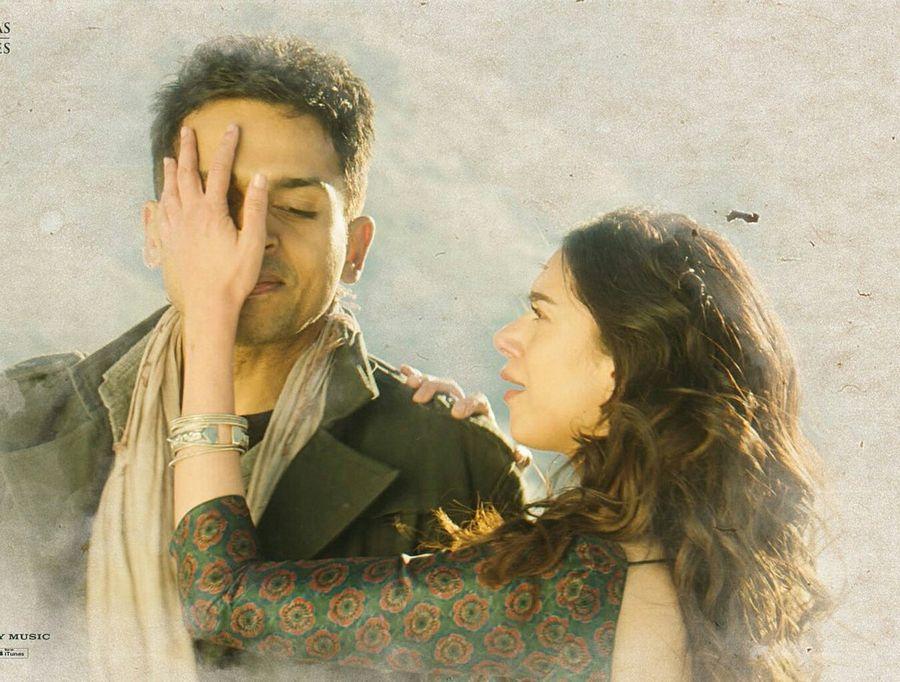 Karthi Cheliyaa Movie Latest Wallpapers & Stills