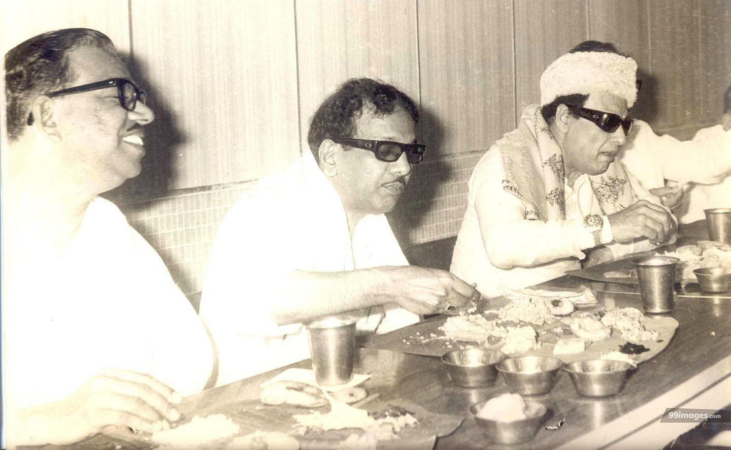 Karunanidhi: Kalaignar's Rare & Unseen Pictures