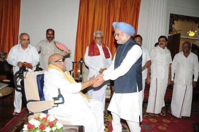 Karunanidhi: Kalaignar's Rare & Unseen Pictures