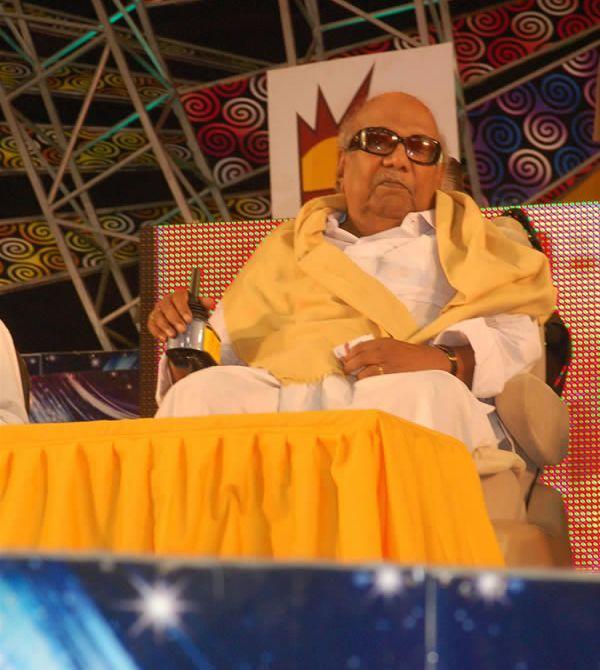 Karunanidhi: Kalaignar's Rare & Unseen Pictures