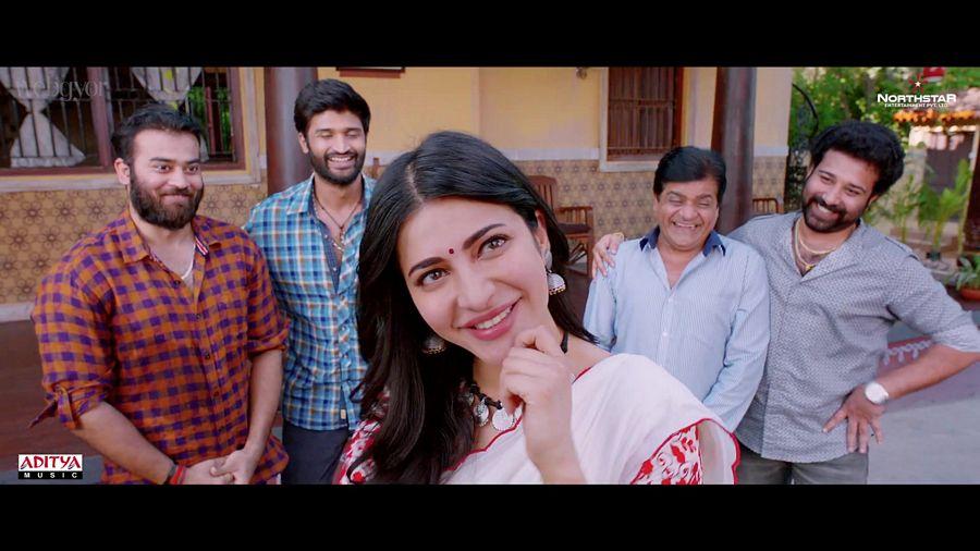 Katamarayudu Movie Working Stills & Photos