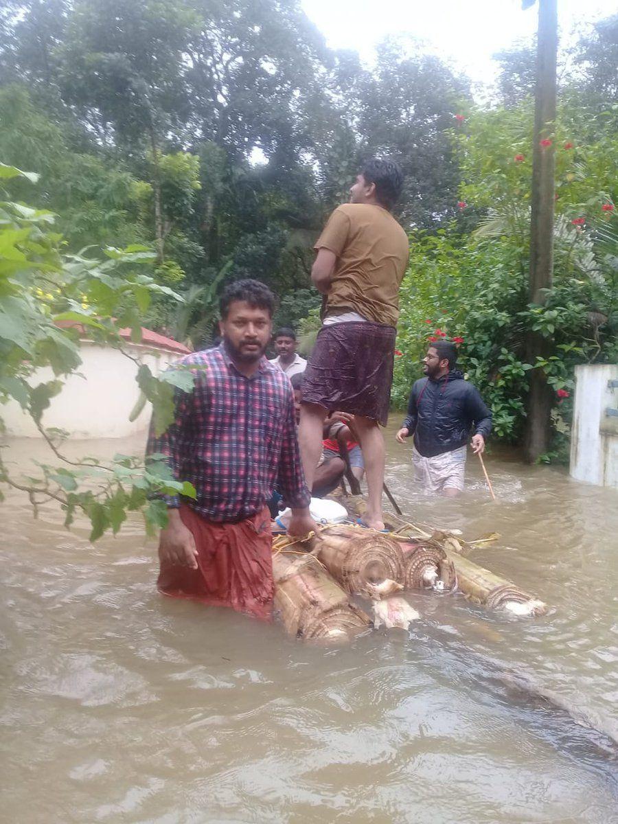 KerelaFloods: God's Own Country is shattered & these pictures will melt your heart